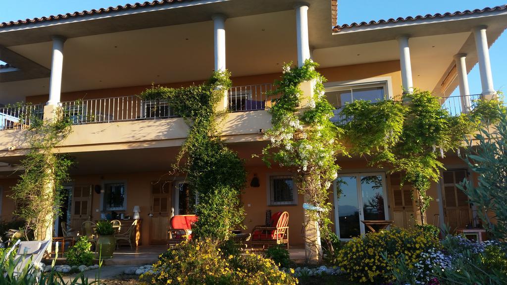 Gite L'Appart De Case Vanille Sari-Solenzara Bagian luar foto